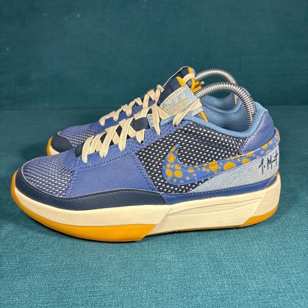 Nike Giannis Immortality 4 Blue Yellow Basketball Shoes Youth 6Y / Women’s 7.5